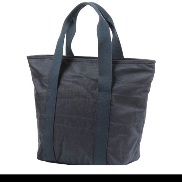 Navy Blue Large Tote Overnight Bag - Picture 2 of 3